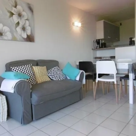- 6 Pers, 35 M2, 2/1 דירה Sète